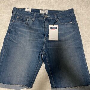 Levi's Blue Jean Shorts with Vintage-Inspired Fade